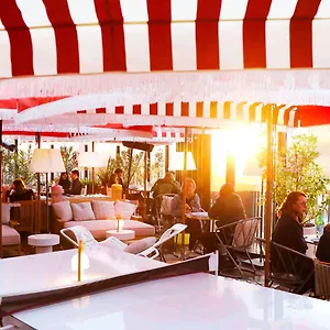 Mama Shelter West 3*, Parigi Francia