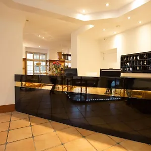 https://hotel-heidelberger-hof.hotelsheidelberg.net