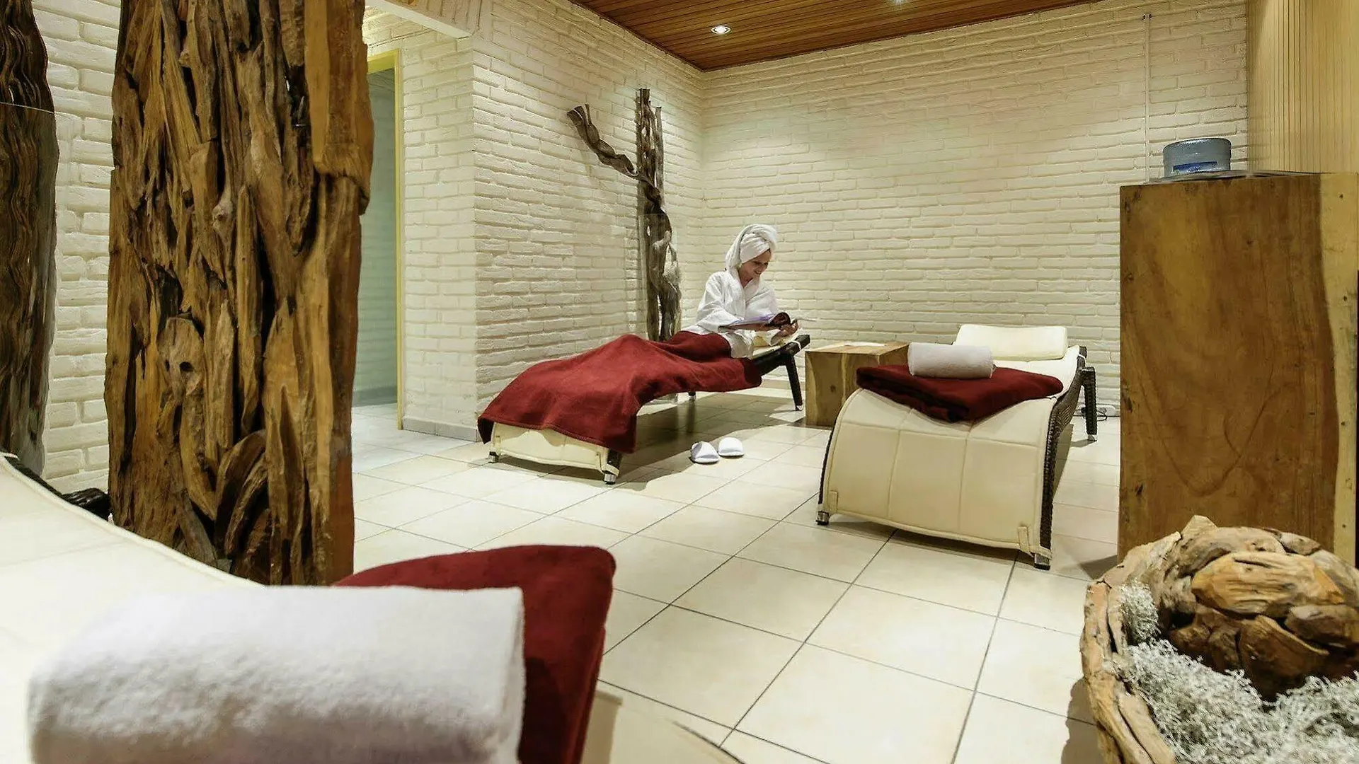 Invite Hotel An Der Kaiserburg Nuremberg 3*,
